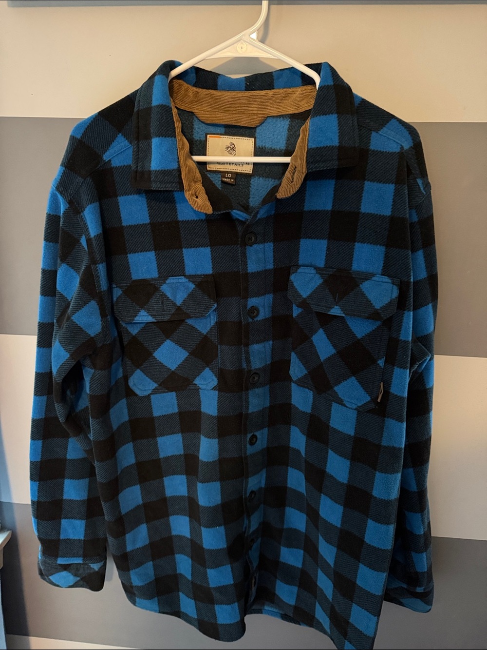 Legendary Whitetails Blue and Black Plaid Button-Front Shirt
